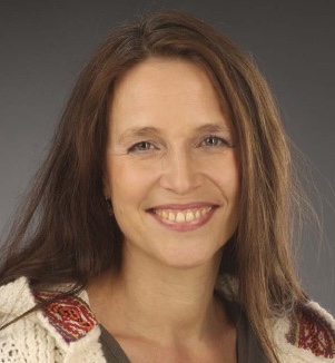 Kirsten Tofahrn, Diplom Kunsttherapeutin, Heilpraktikerin für Psychotherapie (VFP), MBSR-Lehrerin (MBSR-Verband)<br /><br />